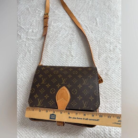 Authentic Louis Vuitton Cartouchiere  Brown Tan Monogram Crossbody Bag - Picture 15 of 16